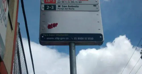 PARADERO SITP BARRIO TIBABITA  438A01 BOGOTÁ